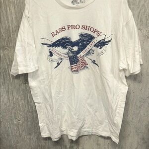 Bass Pro Shops Men’s White Tee with Blue and Red Graphic XL